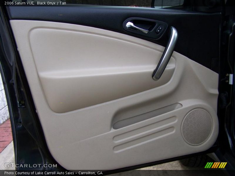 Black Onyx / Tan 2006 Saturn VUE