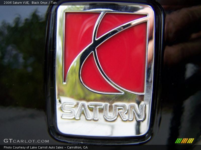 Black Onyx / Tan 2006 Saturn VUE