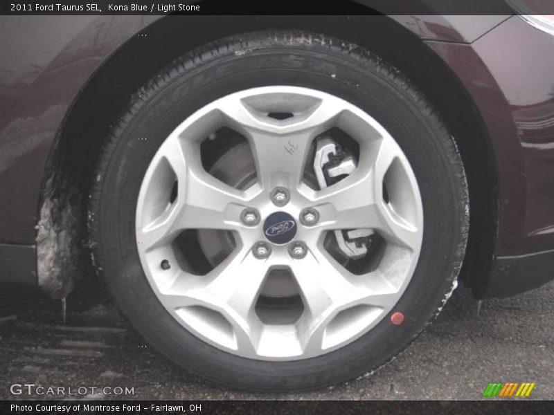  2011 Taurus SEL Wheel