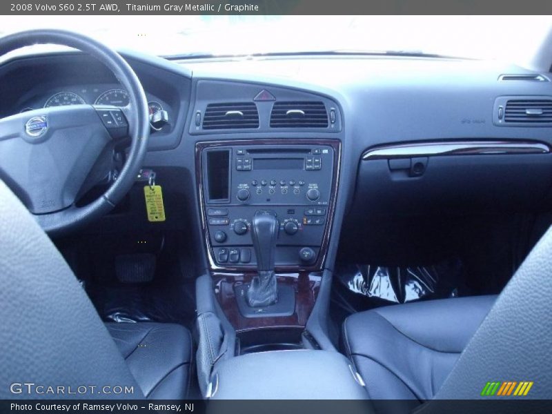 Titanium Gray Metallic / Graphite 2008 Volvo S60 2.5T AWD