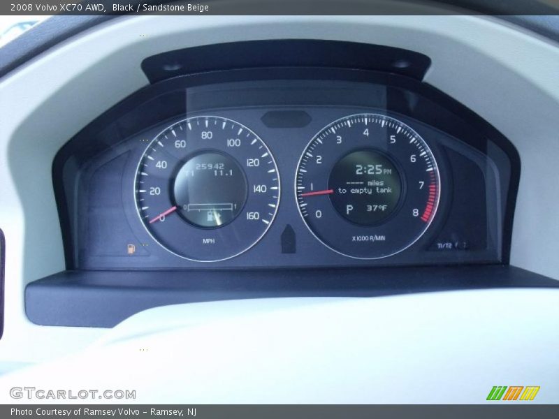 Black / Sandstone Beige 2008 Volvo XC70 AWD