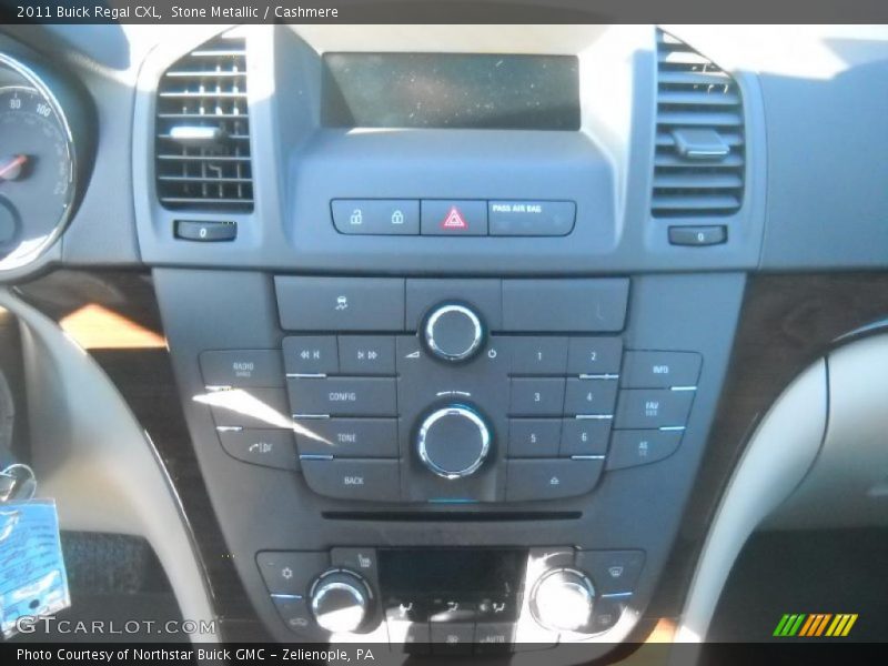 Stone Metallic / Cashmere 2011 Buick Regal CXL