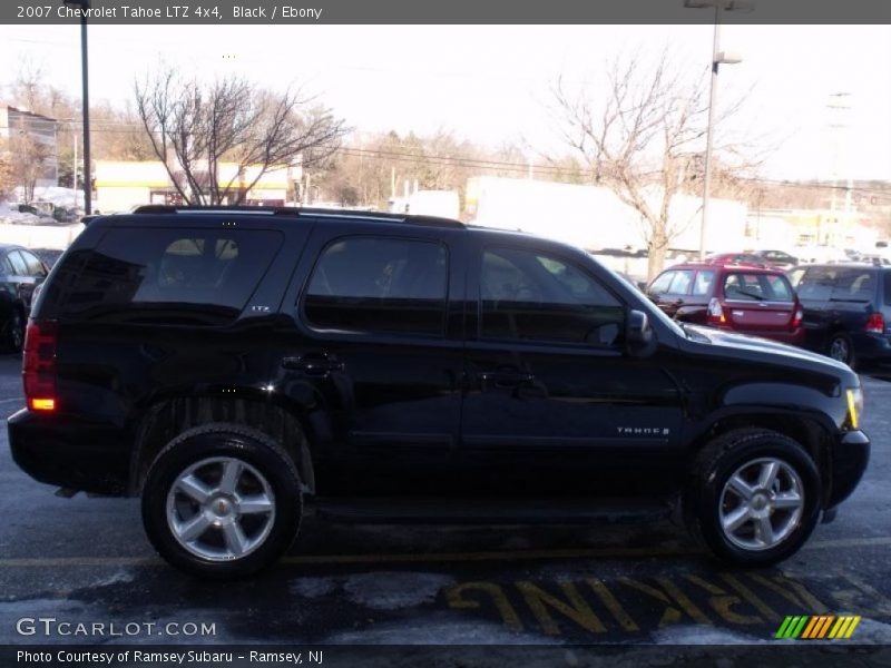 Black / Ebony 2007 Chevrolet Tahoe LTZ 4x4