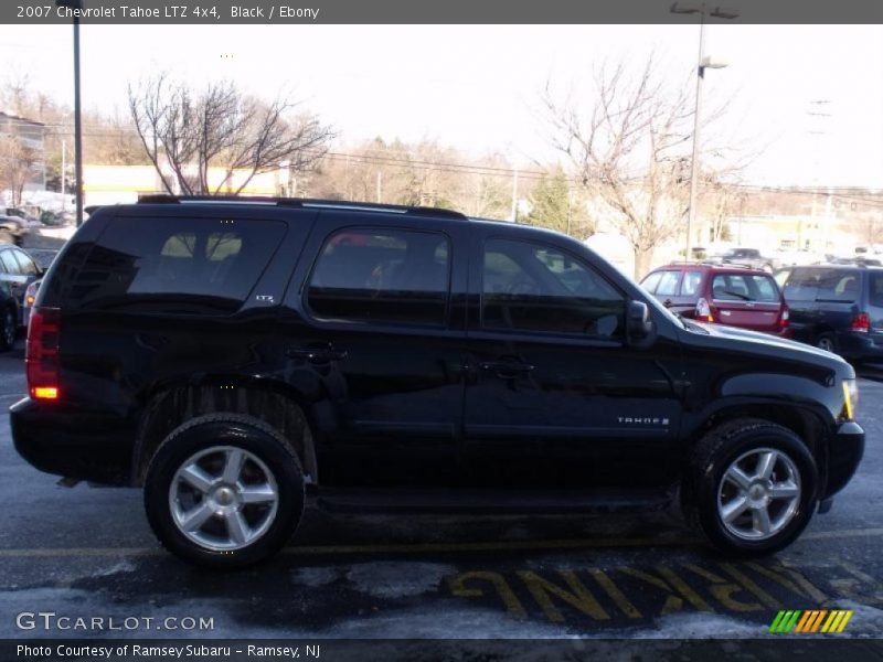 Black / Ebony 2007 Chevrolet Tahoe LTZ 4x4