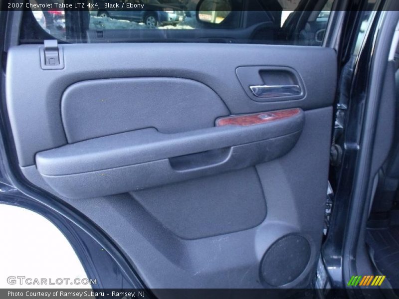 Black / Ebony 2007 Chevrolet Tahoe LTZ 4x4