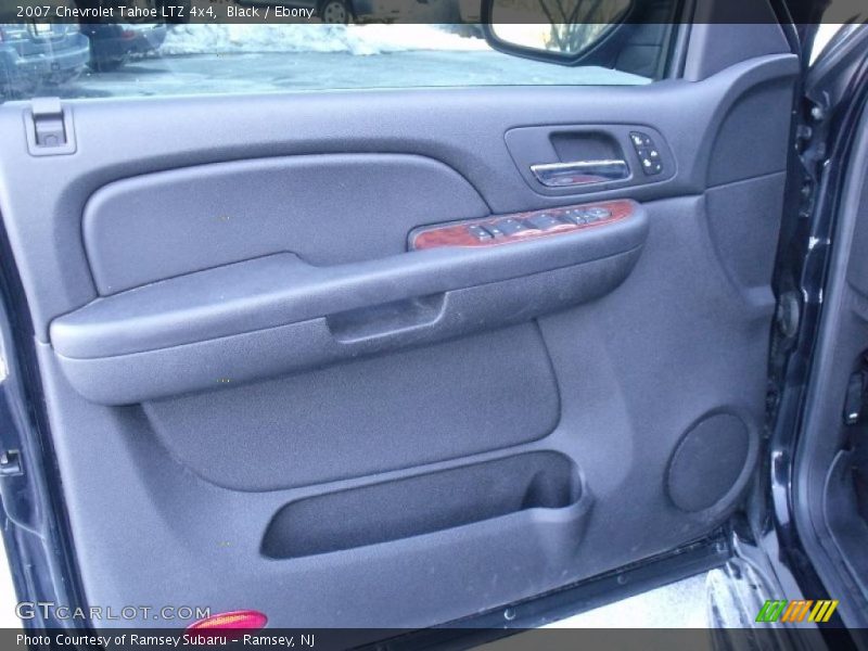 Black / Ebony 2007 Chevrolet Tahoe LTZ 4x4