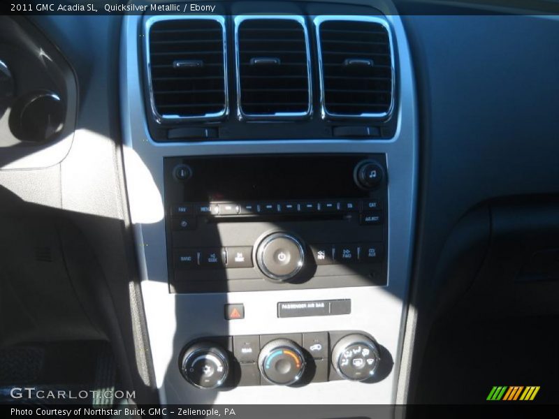 Quicksilver Metallic / Ebony 2011 GMC Acadia SL