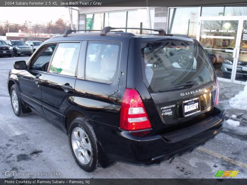 Java Black Pearl / Gray 2004 Subaru Forester 2.5 XS