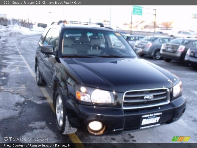 Java Black Pearl / Gray 2004 Subaru Forester 2.5 XS