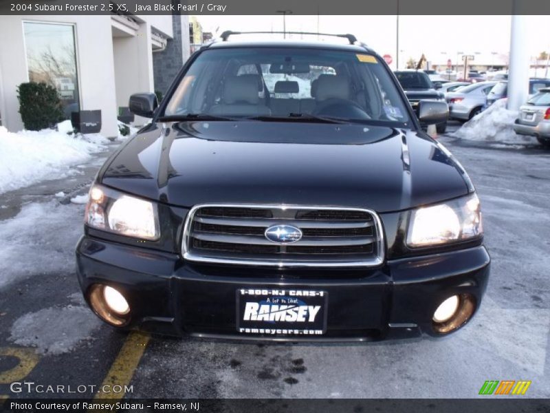 Java Black Pearl / Gray 2004 Subaru Forester 2.5 XS