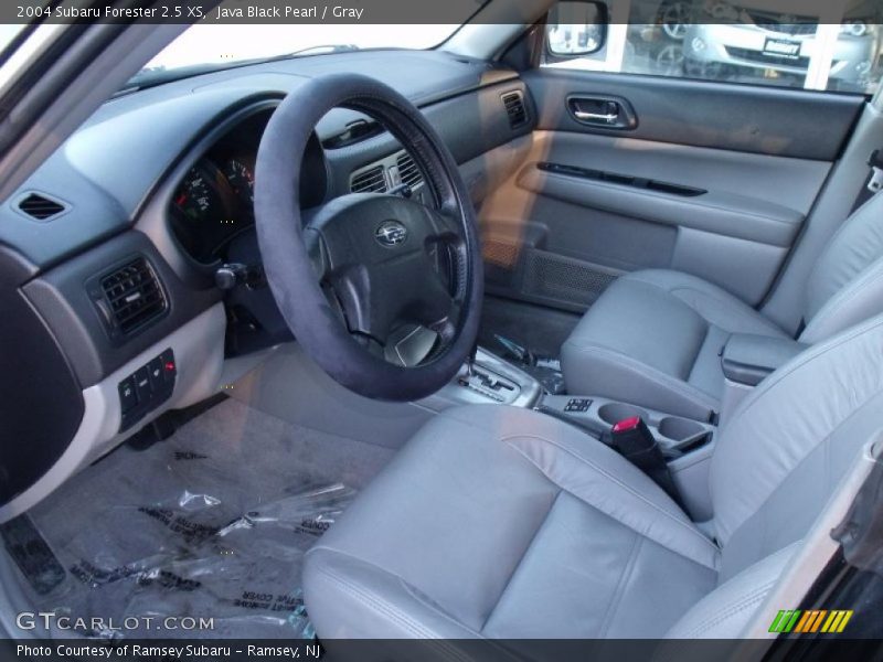 Java Black Pearl / Gray 2004 Subaru Forester 2.5 XS