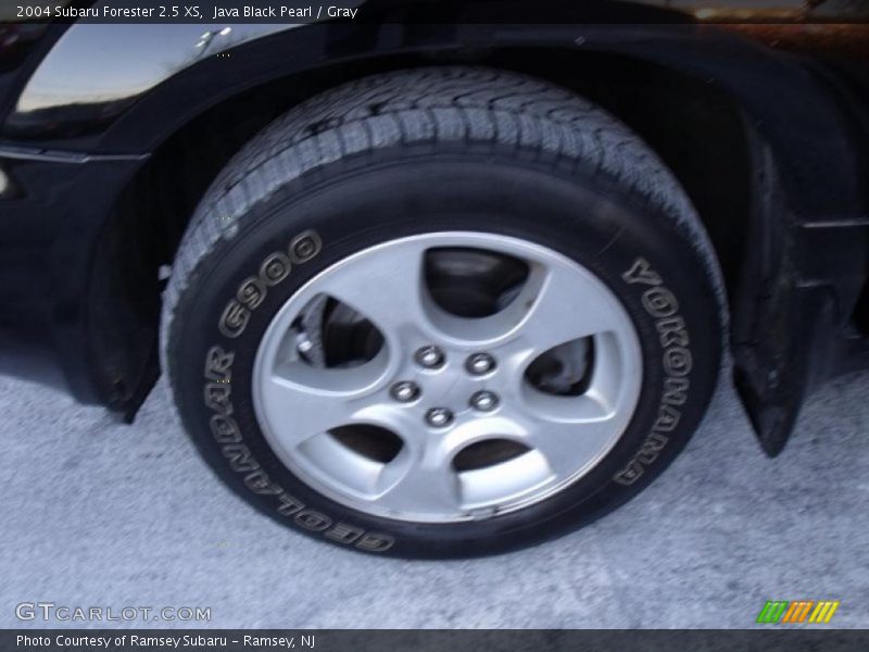 Java Black Pearl / Gray 2004 Subaru Forester 2.5 XS