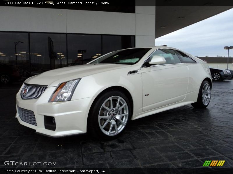 Front 3/4 View of 2011 CTS -V Coupe