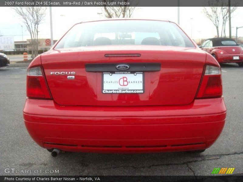 Infra-Red / Dark Pebble/Light Pebble 2007 Ford Focus ZX4 SE Sedan