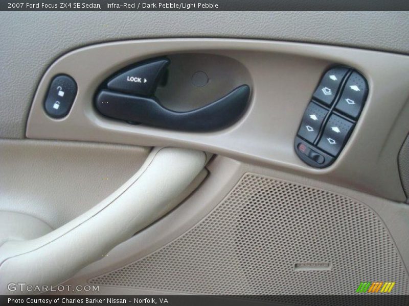Infra-Red / Dark Pebble/Light Pebble 2007 Ford Focus ZX4 SE Sedan