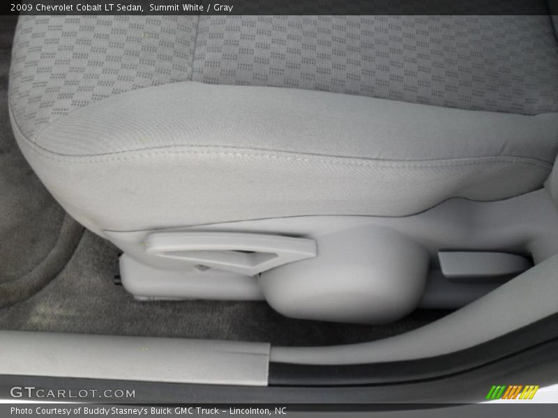 Summit White / Gray 2009 Chevrolet Cobalt LT Sedan