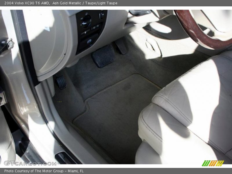 Ash Gold Metallic / Taupe/Light Taupe 2004 Volvo XC90 T6 AWD