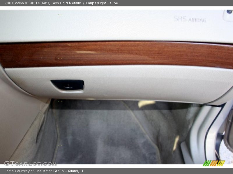 Ash Gold Metallic / Taupe/Light Taupe 2004 Volvo XC90 T6 AWD