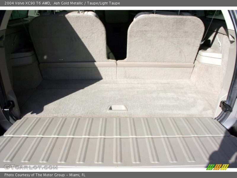 Ash Gold Metallic / Taupe/Light Taupe 2004 Volvo XC90 T6 AWD