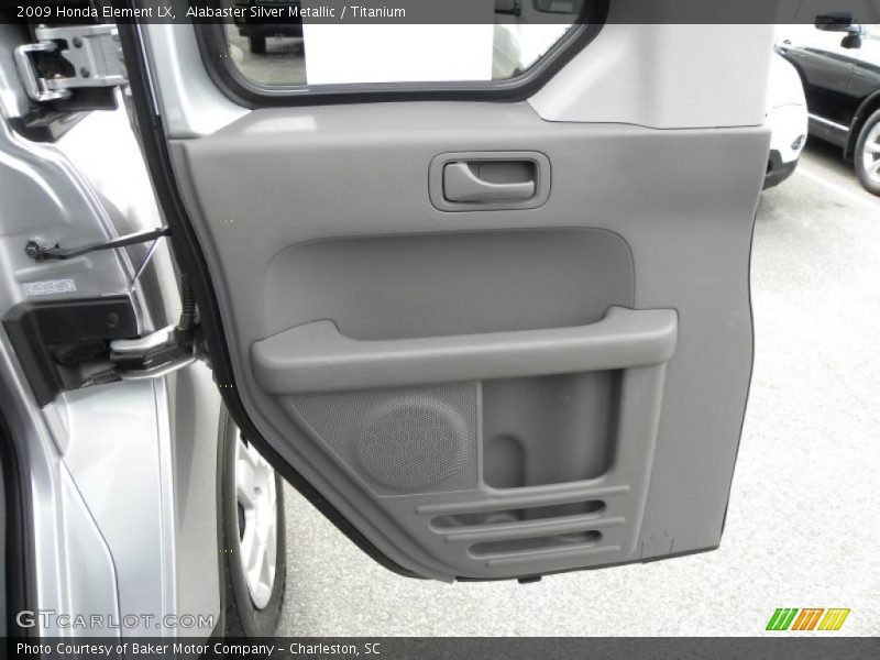 Alabaster Silver Metallic / Titanium 2009 Honda Element LX