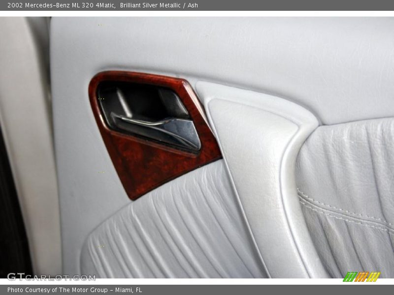 Brilliant Silver Metallic / Ash 2002 Mercedes-Benz ML 320 4Matic