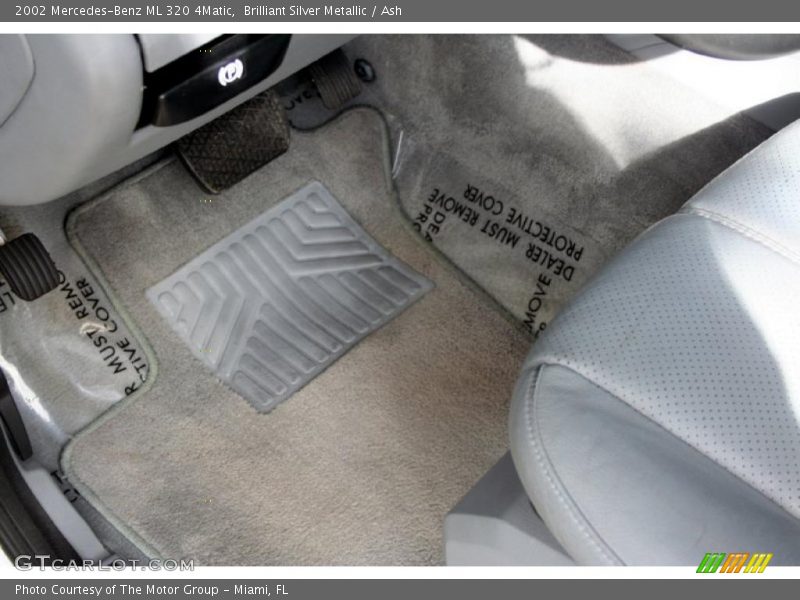 Brilliant Silver Metallic / Ash 2002 Mercedes-Benz ML 320 4Matic