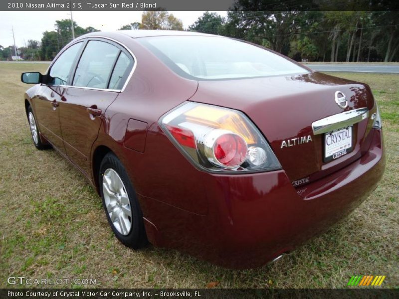  2010 Altima 2.5 S Tuscan Sun Red