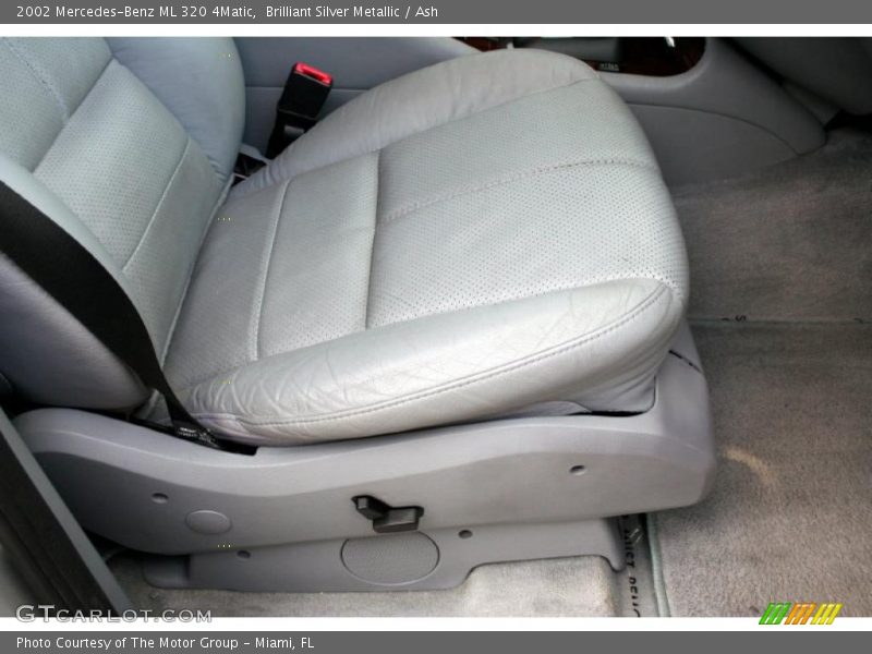 Brilliant Silver Metallic / Ash 2002 Mercedes-Benz ML 320 4Matic