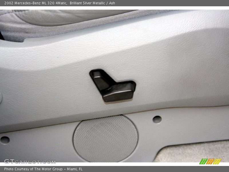 Brilliant Silver Metallic / Ash 2002 Mercedes-Benz ML 320 4Matic