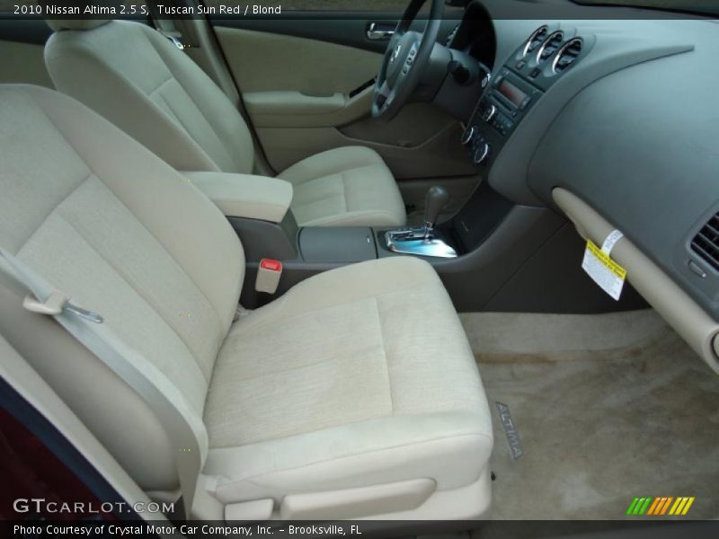 Tuscan Sun Red / Blond 2010 Nissan Altima 2.5 S