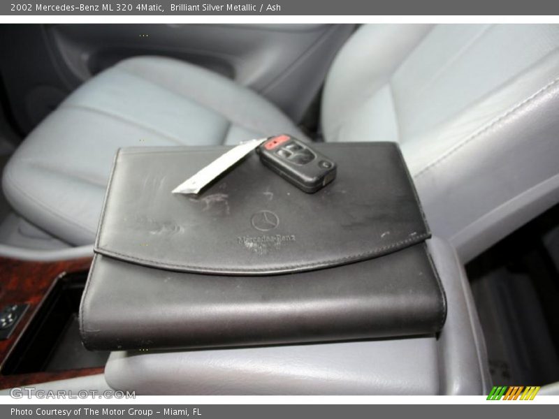 Brilliant Silver Metallic / Ash 2002 Mercedes-Benz ML 320 4Matic