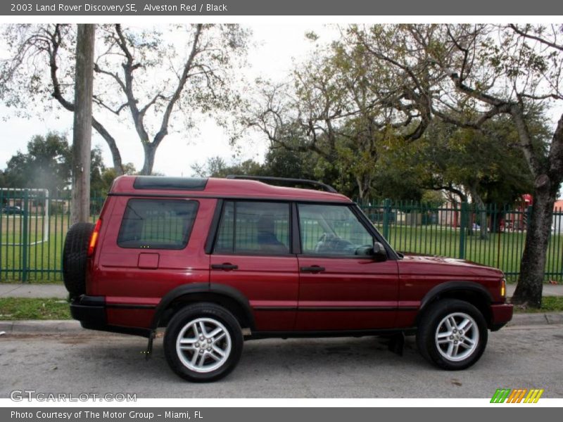 Alveston Red / Black 2003 Land Rover Discovery SE