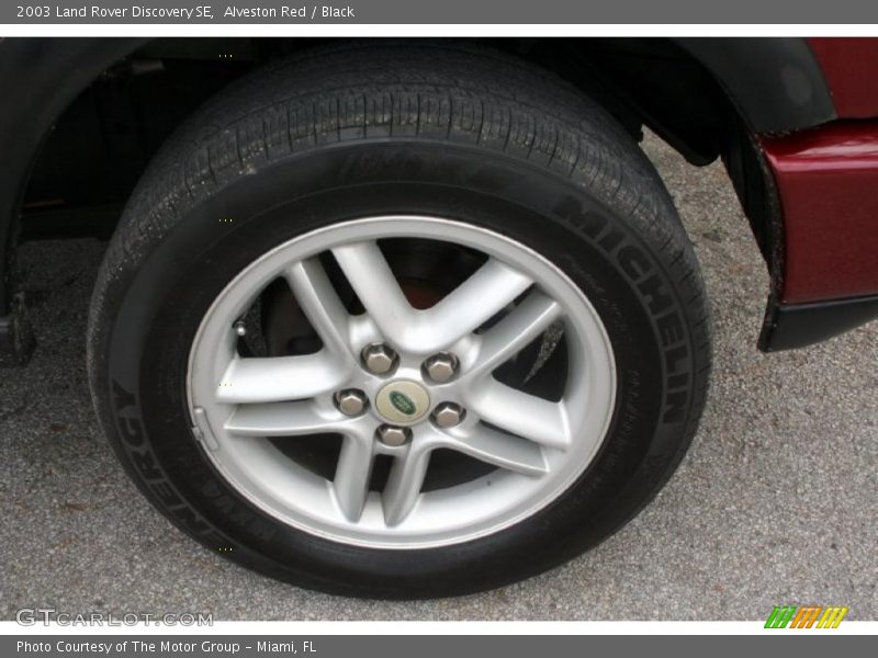 Alveston Red / Black 2003 Land Rover Discovery SE
