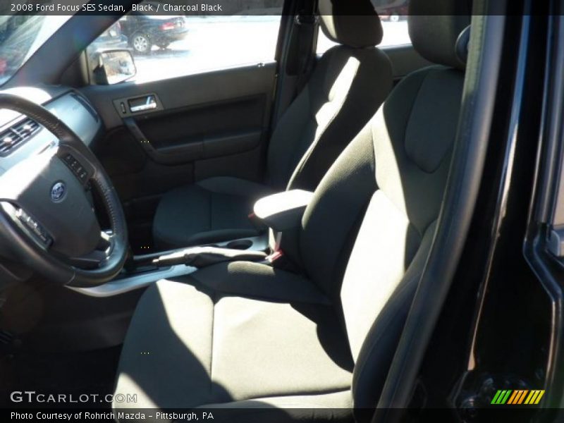 Black / Charcoal Black 2008 Ford Focus SES Sedan