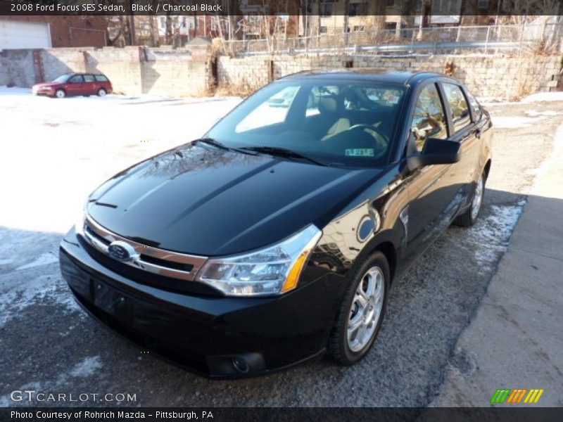 Black / Charcoal Black 2008 Ford Focus SES Sedan