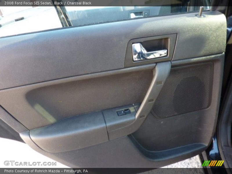 Black / Charcoal Black 2008 Ford Focus SES Sedan