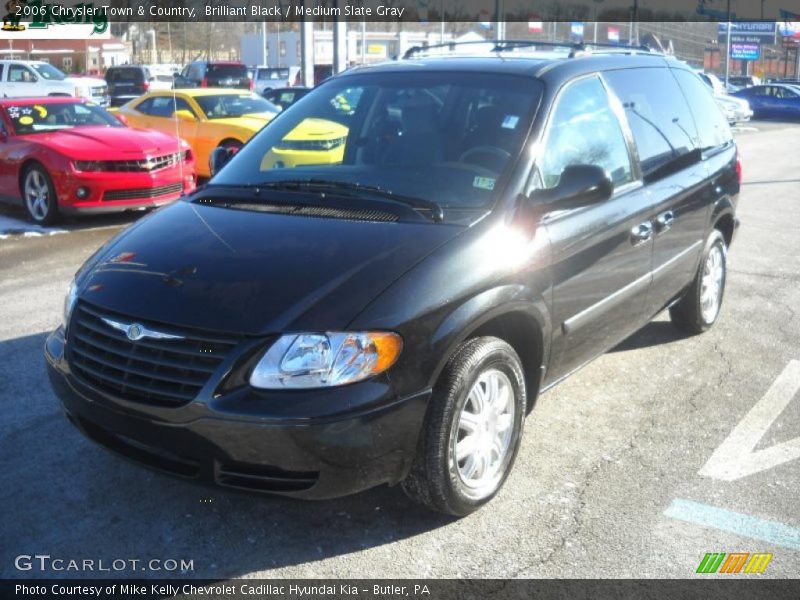 Brilliant Black / Medium Slate Gray 2006 Chrysler Town & Country