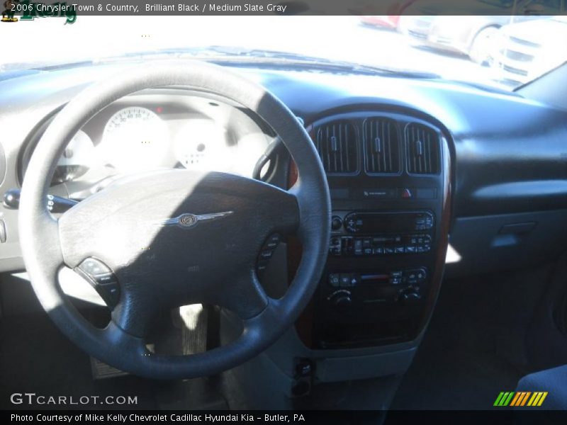 Brilliant Black / Medium Slate Gray 2006 Chrysler Town & Country