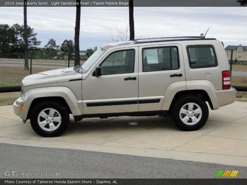 Light Sandstone Pearl / Pastel Pebble Beige 2010 Jeep Liberty Sport