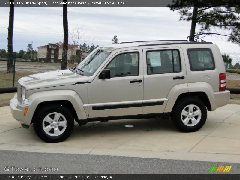 Light Sandstone Pearl / Pastel Pebble Beige 2010 Jeep Liberty Sport