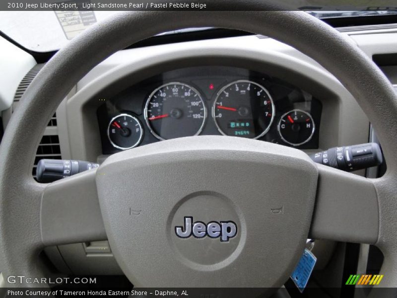 Light Sandstone Pearl / Pastel Pebble Beige 2010 Jeep Liberty Sport