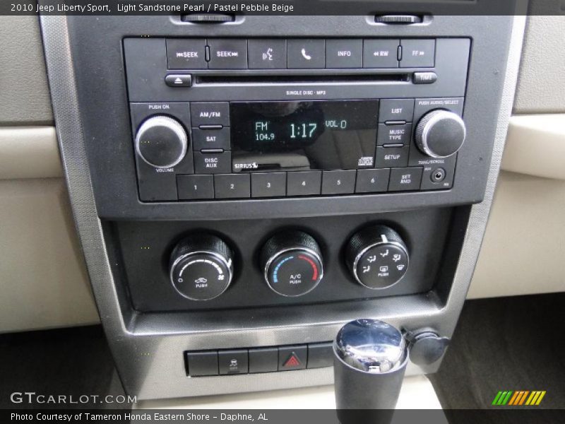 Light Sandstone Pearl / Pastel Pebble Beige 2010 Jeep Liberty Sport