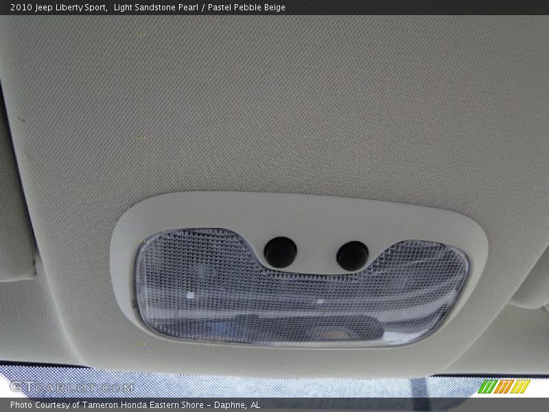 Light Sandstone Pearl / Pastel Pebble Beige 2010 Jeep Liberty Sport