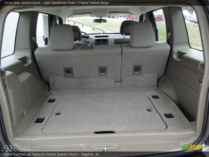 Light Sandstone Pearl / Pastel Pebble Beige 2010 Jeep Liberty Sport
