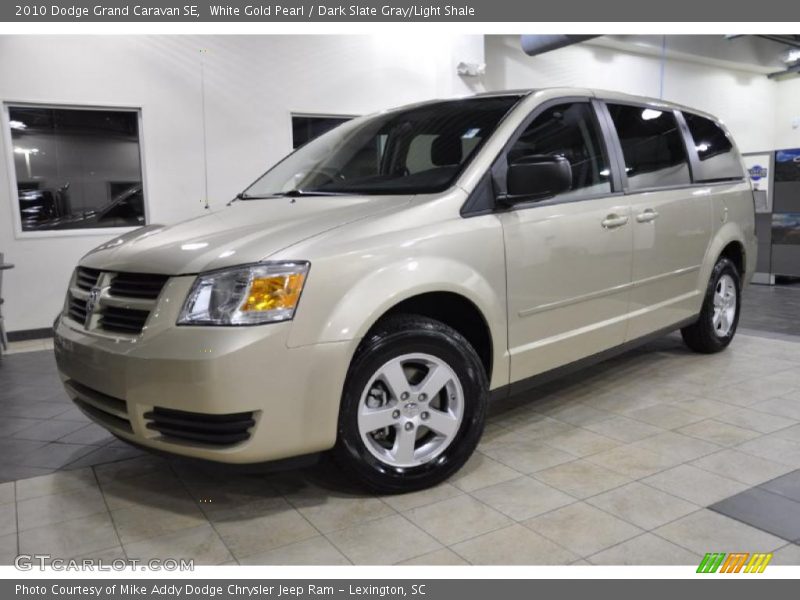 White Gold Pearl / Dark Slate Gray/Light Shale 2010 Dodge Grand Caravan SE