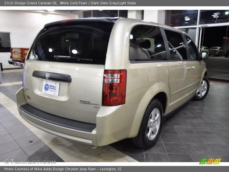 White Gold Pearl / Dark Slate Gray/Light Shale 2010 Dodge Grand Caravan SE