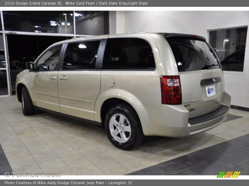 White Gold Pearl / Dark Slate Gray/Light Shale 2010 Dodge Grand Caravan SE