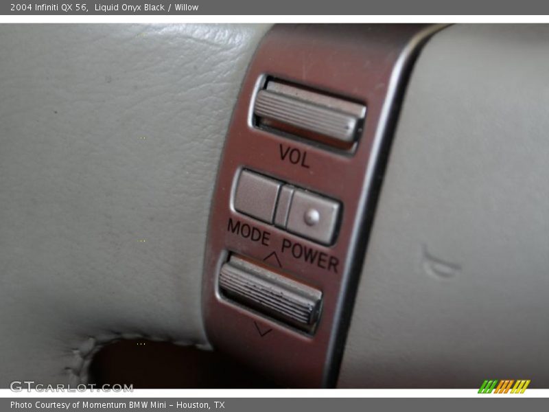 Liquid Onyx Black / Willow 2004 Infiniti QX 56
