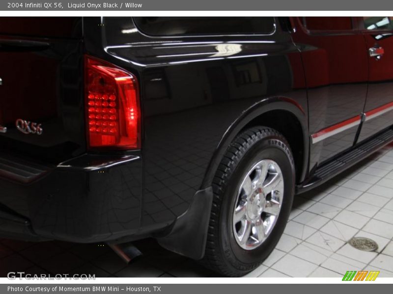 Liquid Onyx Black / Willow 2004 Infiniti QX 56