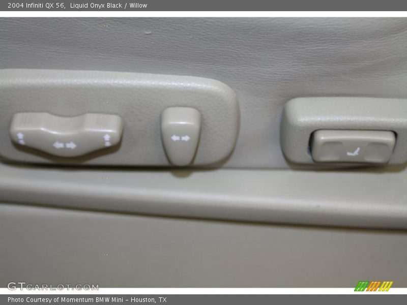 Liquid Onyx Black / Willow 2004 Infiniti QX 56